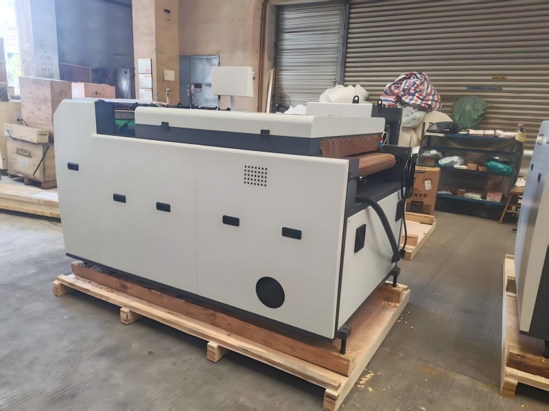 Star SGUV-760A UV estaldura automatikoko makina berria laster bidaliko da.